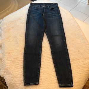 AGOLDE Sophie Skinny Jeans in good condition, very soft denim.
